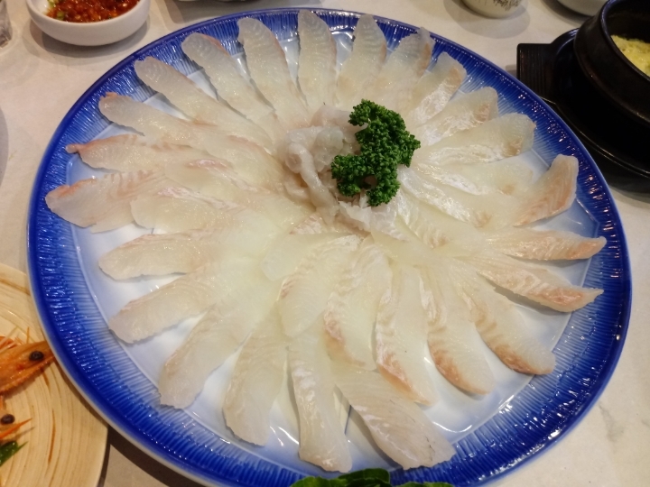 더블클릭을 하시면 이미지를 수정할 수 있습니다