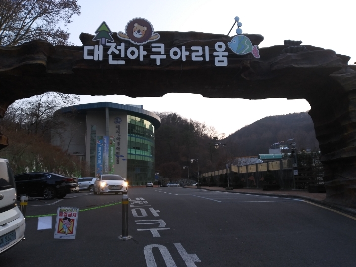 더블클릭을 하시면 이미지를 수정할 수 있습니다