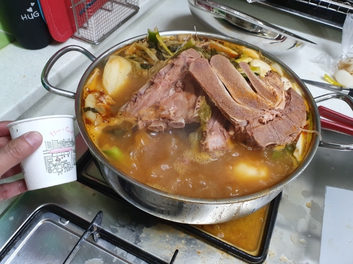 산더미감자탕 이미지
