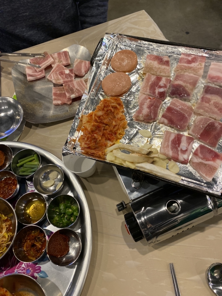 청춘삼겹 이미지