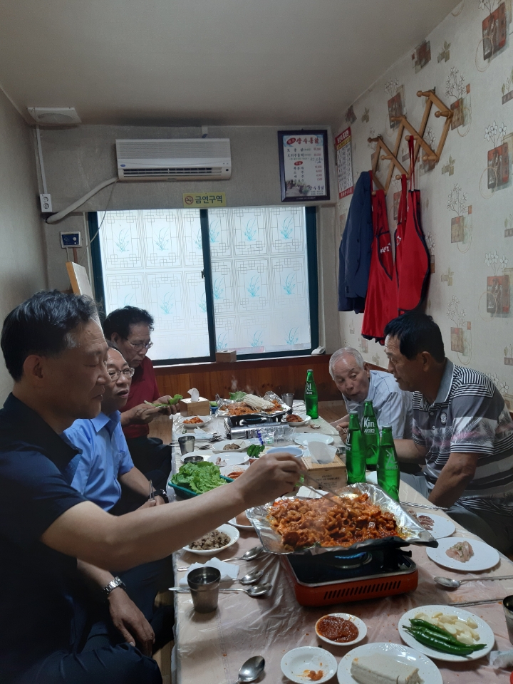 백두에서한라까지식당 이미지