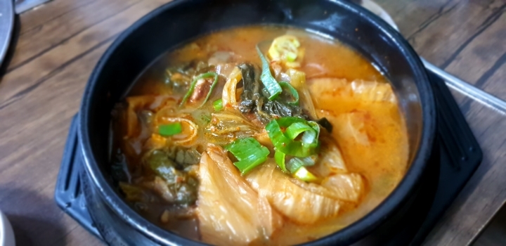복수한우날고기 이미지
