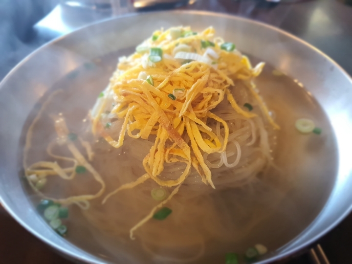 흑돈애 이미지