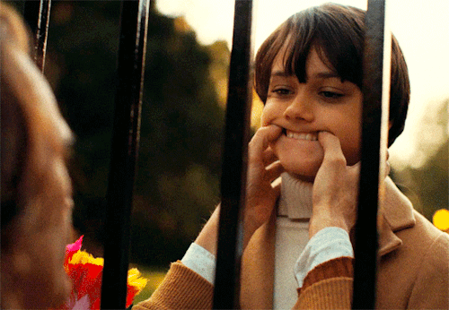 조커 베니스영화제 황금사자상 포스터.gif | 인스티즈