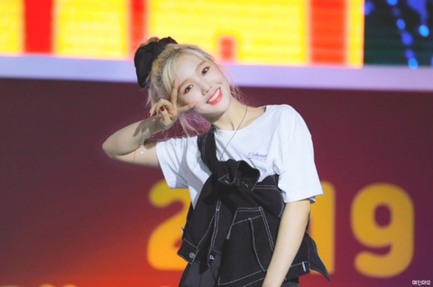 밈밈 이미지