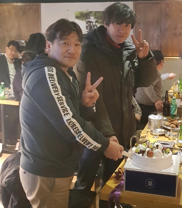 봄내강냉이 이미지