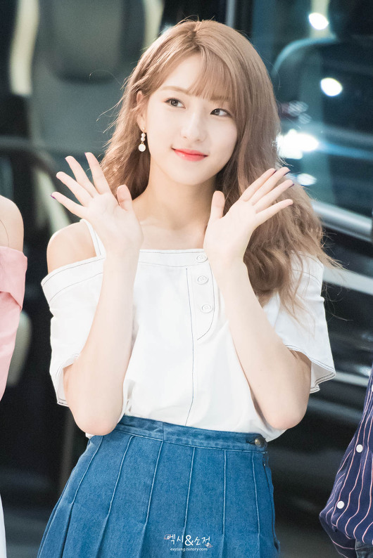 우주소녀 은서 금발 vs 흑발.jpgif | 인스티즈