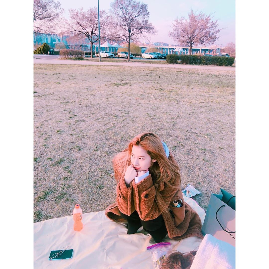 사나 생일 축하하는 트와이스 쯔위 인스타그램 | 인스티즈