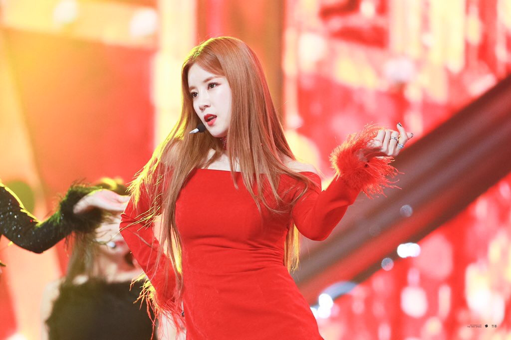 [에이핑크] 아침 사이에 비가 내려서 박초롱 | 인스티즈