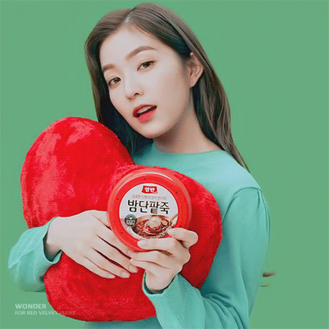 죽 먹는 모습도 이쁜 아이린.gif | 인스티즈