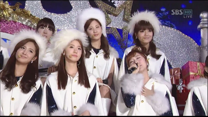 너무 이뻐서 깜짝 놀랐던 윤아 레전드 무대 | 인스티즈