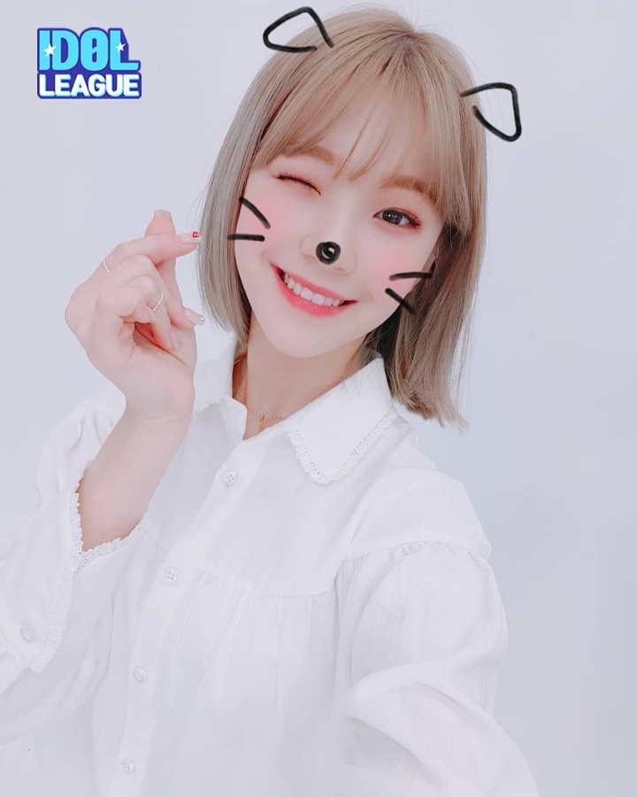 데뷔 300일기념 프로미스나인 백지헌 | 인스티즈