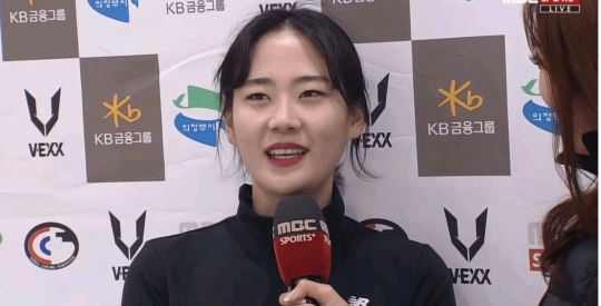 확 달라진 팀킴 컬링 김초희 선수 인스타 근황.JPGIF | 인스티즈