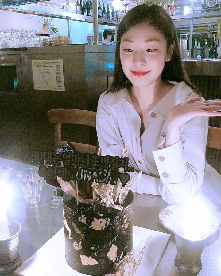 추운 날이라 마음 따뜻해지시라는 뜻에서 연느님.jpgif (30장) | 인스티즈