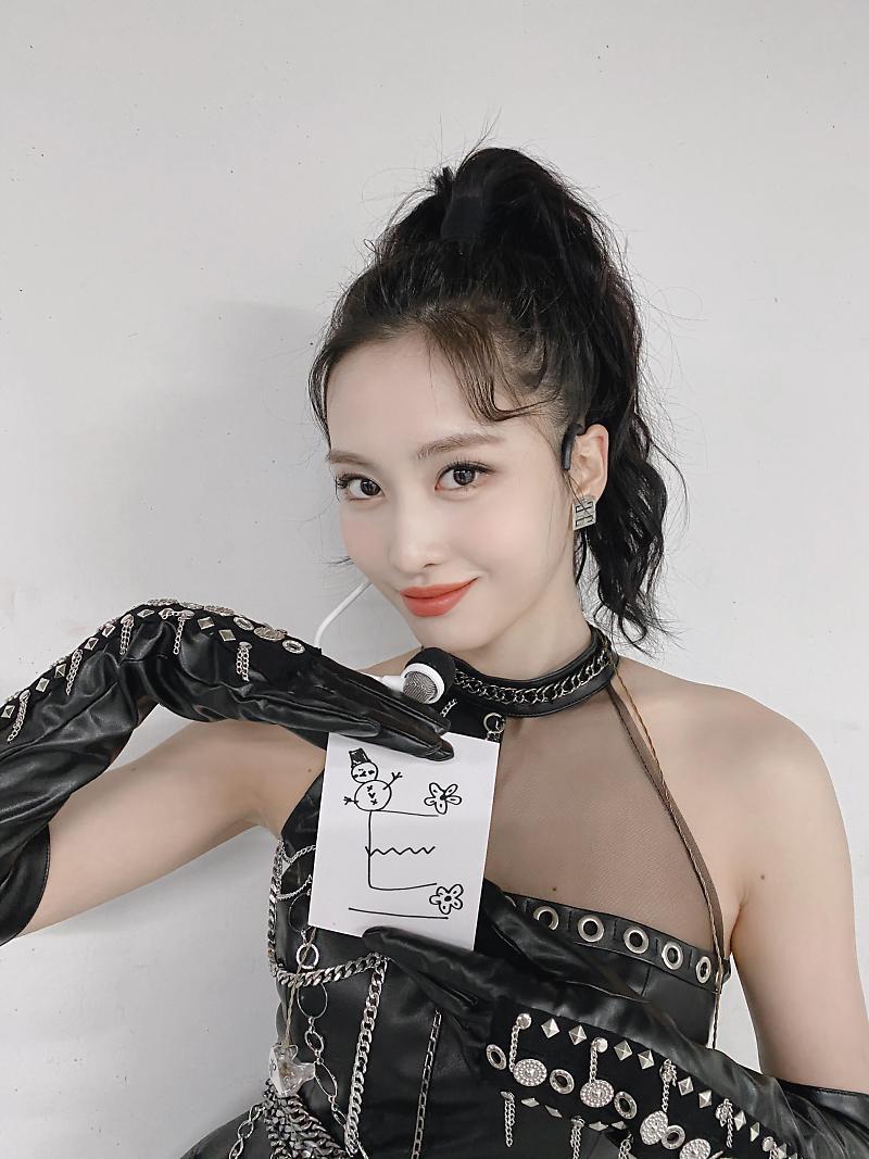 JYP 블로그에 올라온 트와이스의 크리스마스 인사 | 인스티즈