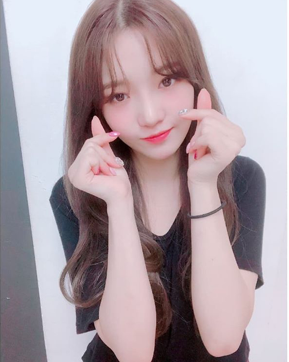 눈빛이 매력적인 아이돌 | 인스티즈