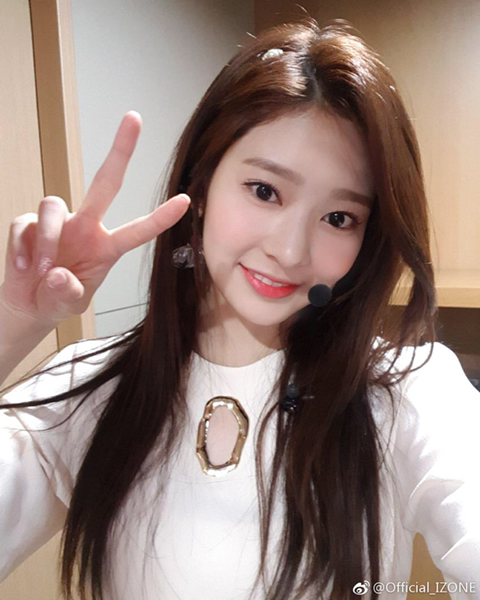아이즈원) 공식 웨이보 업데이트 밍구리 김민주 | 인스티즈