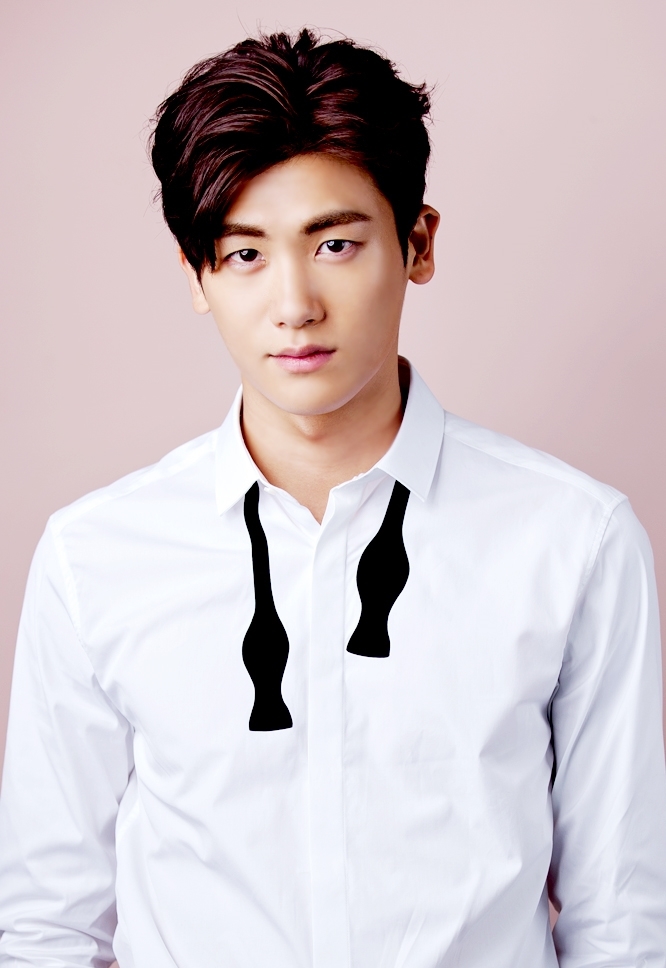 이정도 외모면 연예계 제외 대한민국 일반인 남자 상위 0.1%안에 든다 vs 힘들다 | 인스티즈