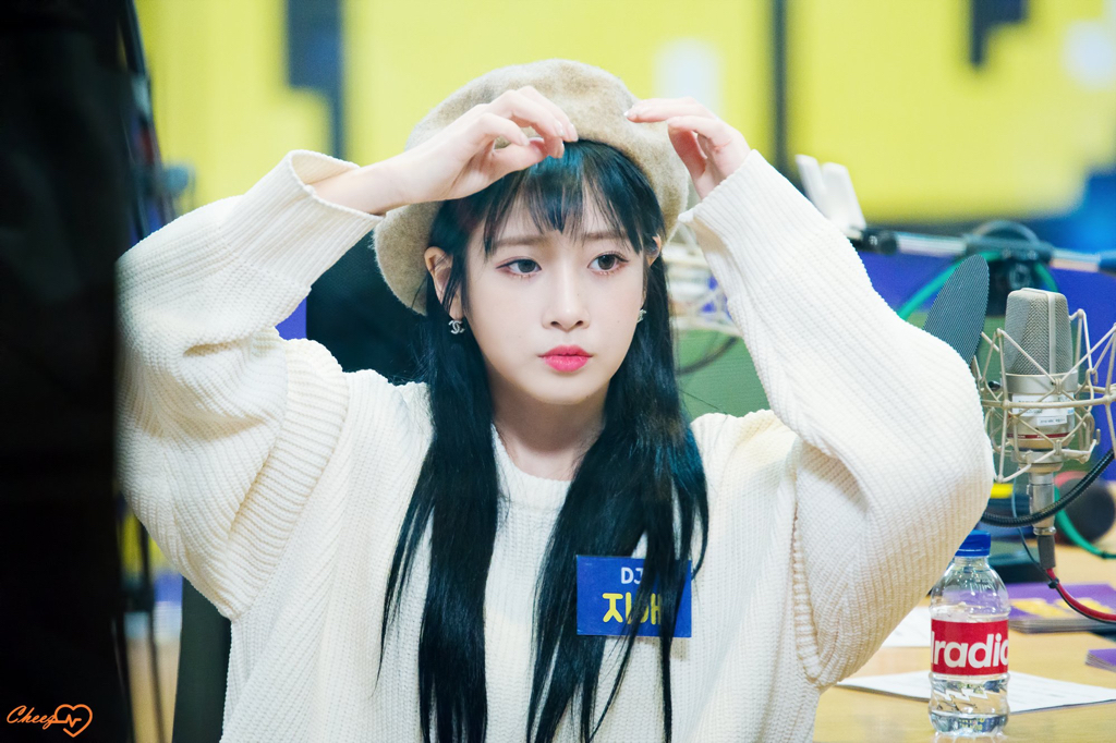 [러블리즈] 20대의 마지막 설날이라서 지애 | 인스티즈