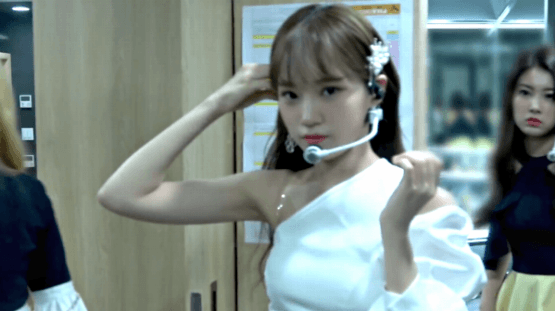 잔망미 터지는 쌈무 아이즈원 김채원.jpgif | 인스티즈