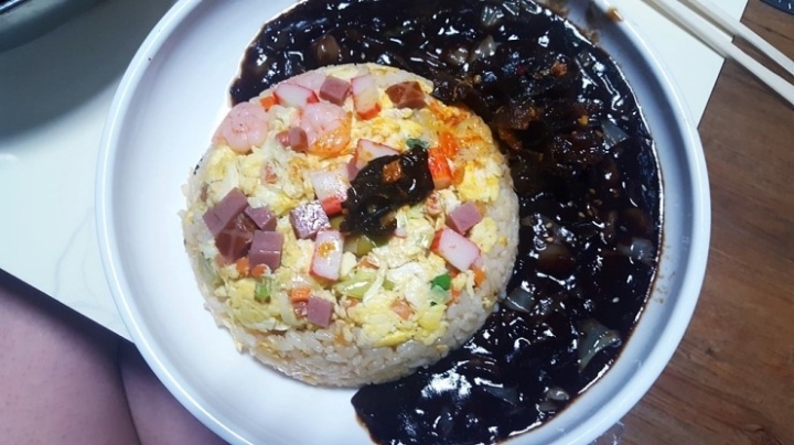 중국집 볶음밥 vs 짬뽕밥 jpg | 인스티즈