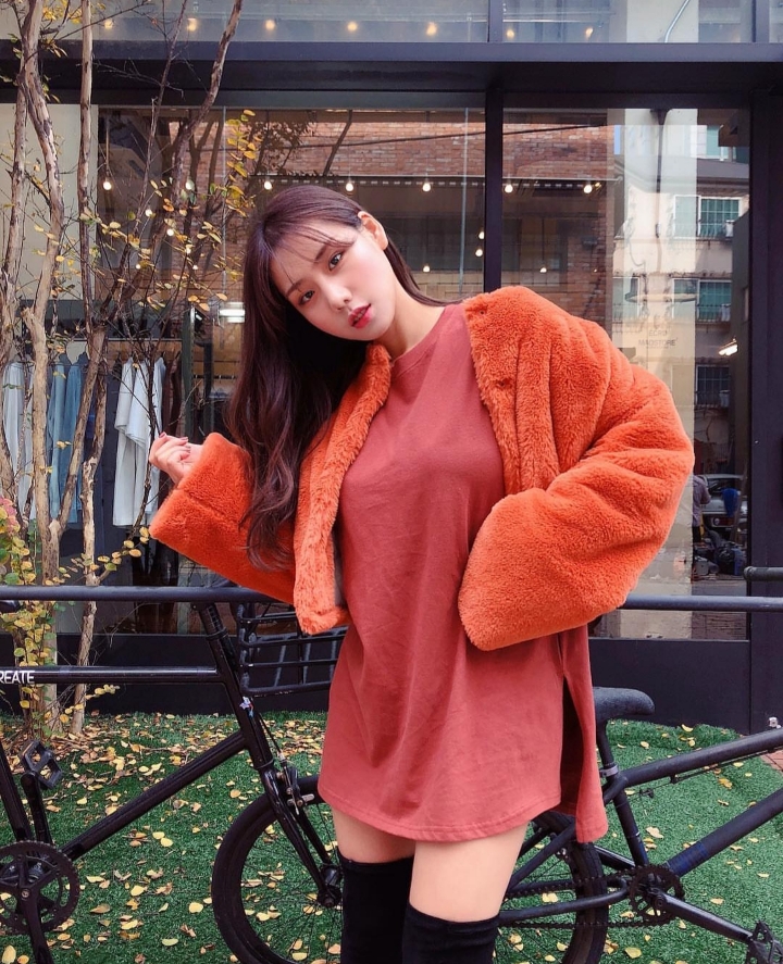 따끈따끈한 방금자 크롭녀 인스타 | 인스티즈