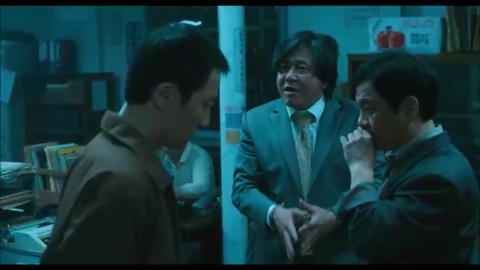 다음 장면에 어울리는 대사를 서술하시오 | 인스티즈