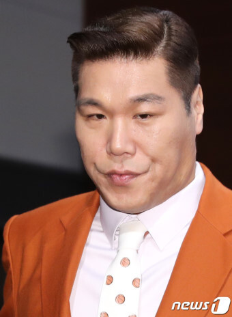 사람들은 좋지만 결국 과로사하는 군대 | 인스티즈