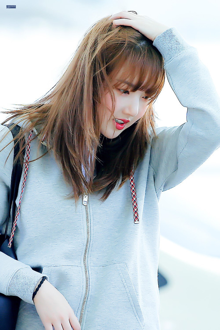 주말 아침을 여는 여자친구 예린이.jpgif | 인스티즈