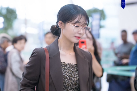 공항에서 에이핑크 정은지를 본 외국인.jpg | 인스티즈