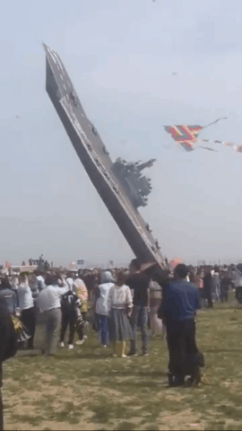 연 날리기 스케일.gif | 인스티즈