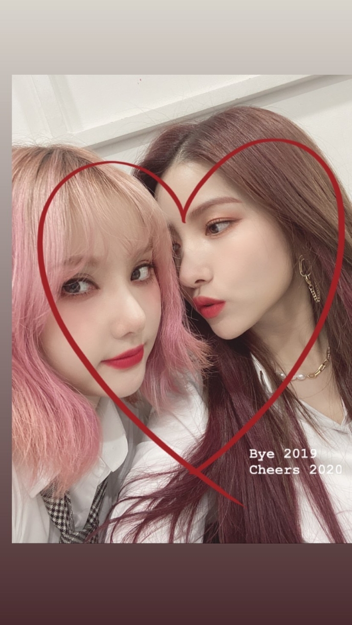 여자친구 쇠&amp;읂스타그램🧡 | 인스티즈