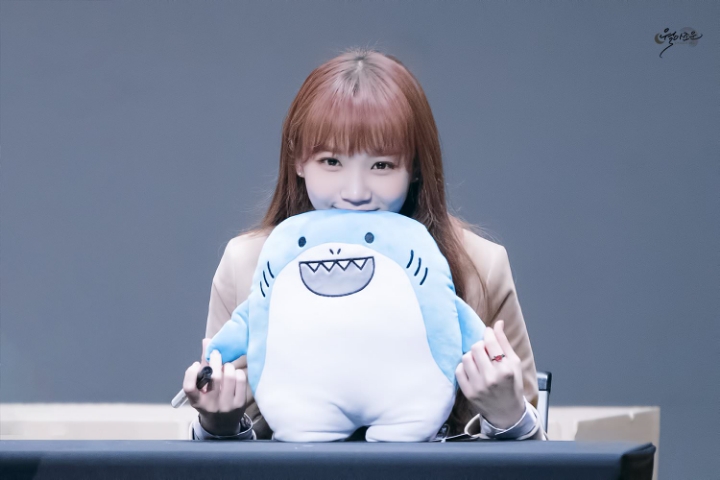 잔망미 터지는 쌈무 아이즈원 김채원.jpgif | 인스티즈