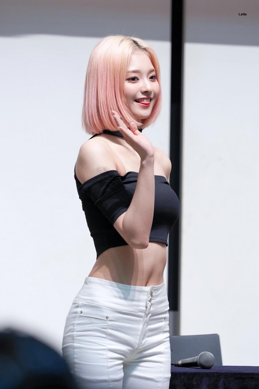 프로미스나인 이나경 | 인스티즈