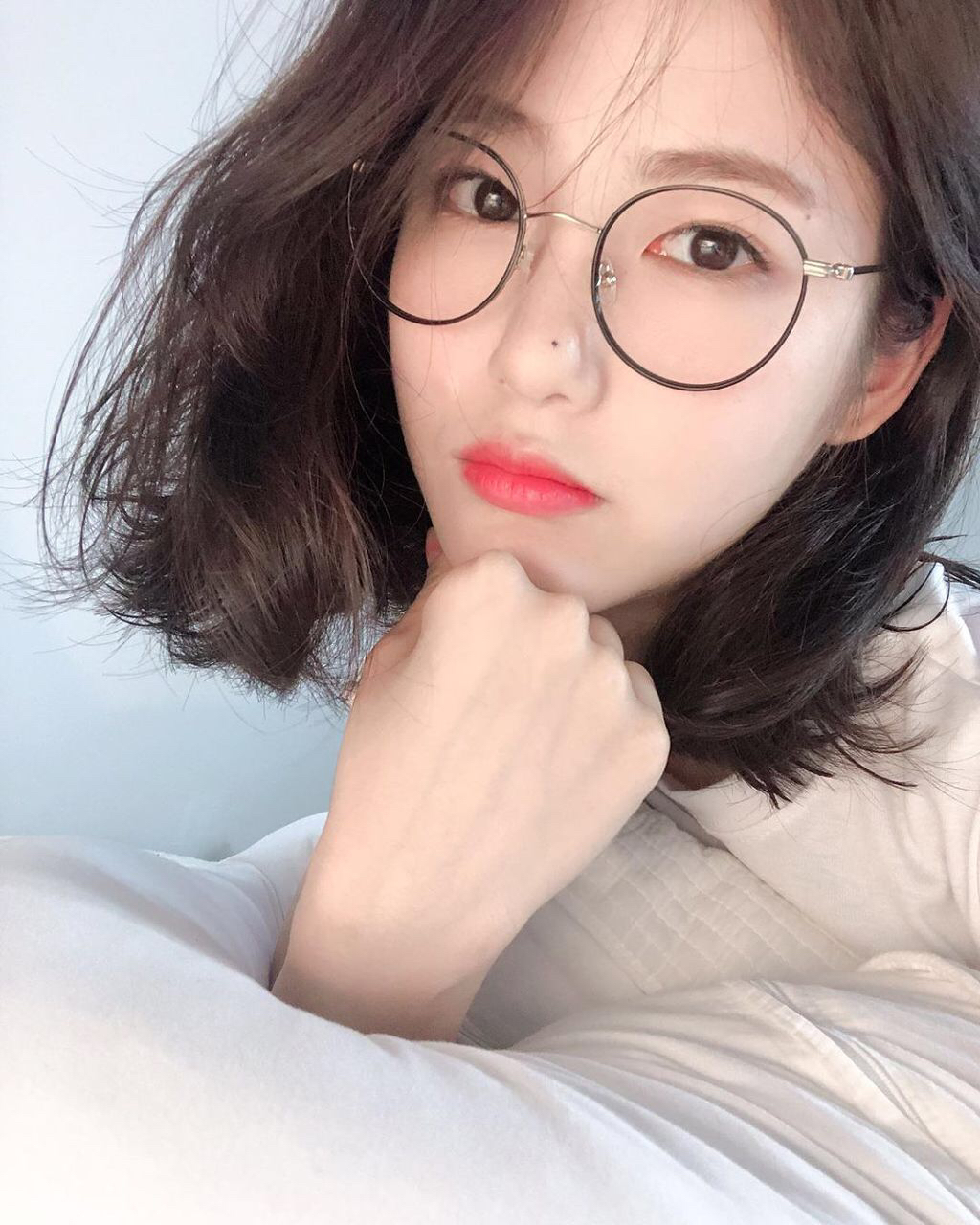코에 있는 점이 섹시한 신예은❤️ | 인스티즈