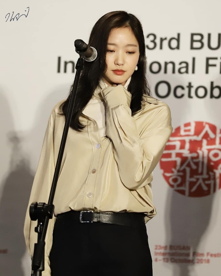 여신포스나는 김고은 | 인스티즈