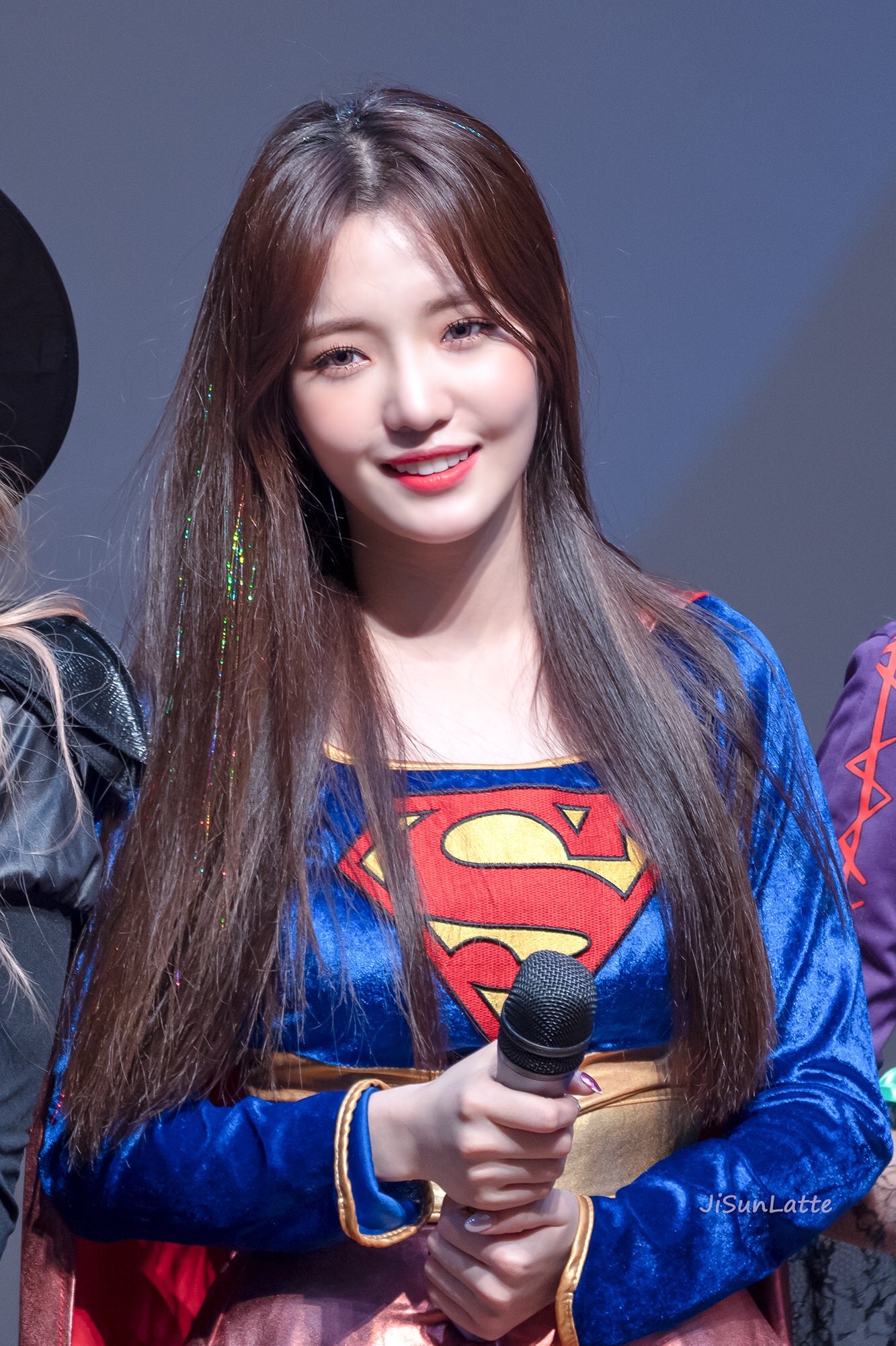 눈빛이 매력적인 아이돌 | 인스티즈