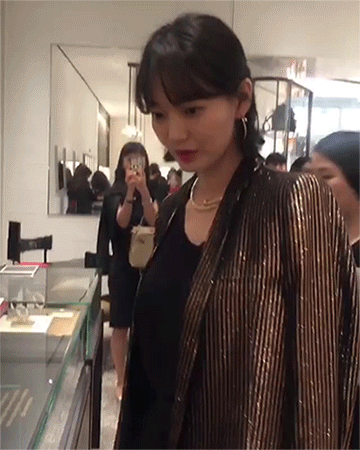 신민아 실물느낌.gif | 인스티즈