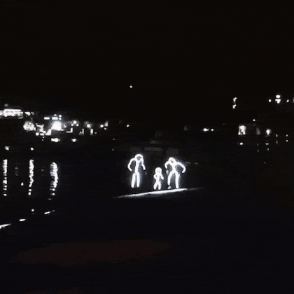 한밤중에 조깅하는 가족들.gif | 인스티즈