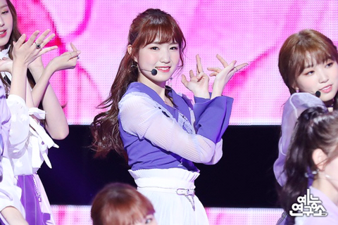 아이즈원) 여러분들은 보라색을 보면 무엇이 떠오르시나요? | 인스티즈