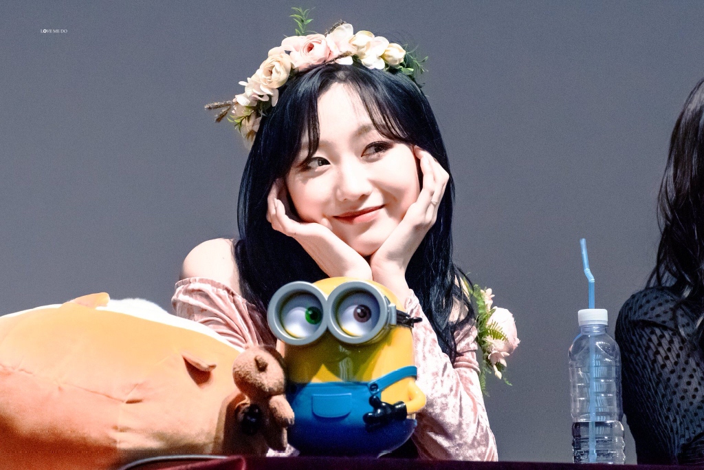 [러블리즈] 주말에 겨울왕국2 보러 갈거라서 수정이 | 인스티즈