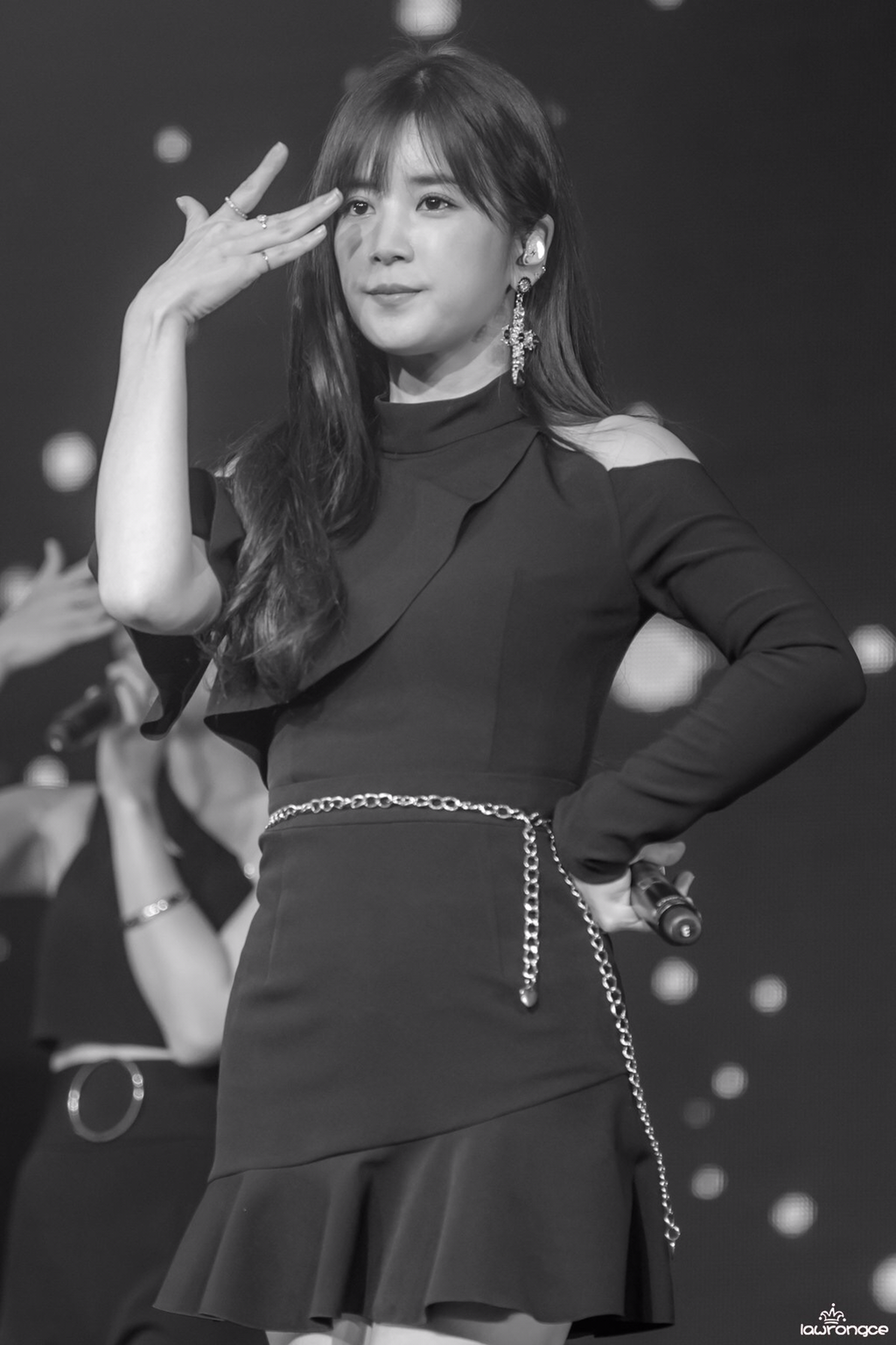 [에이핑크] 비 올것 같은 날씨라서 박초롱 | 인스티즈