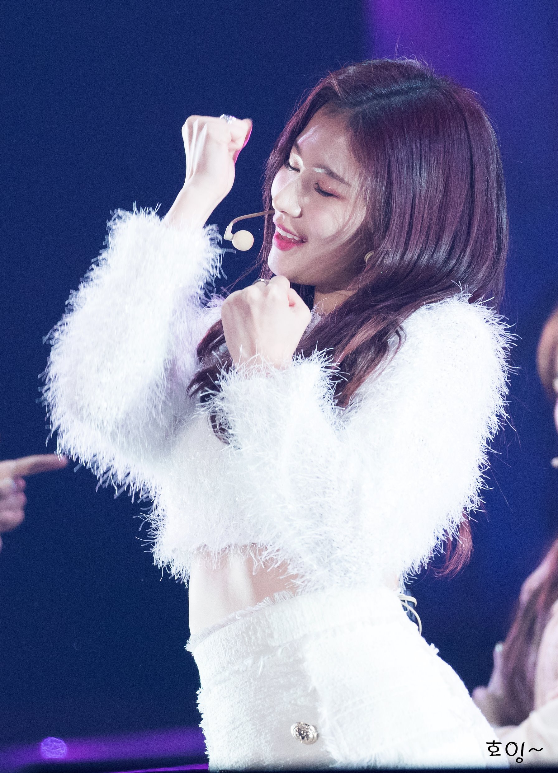 잔망스러운 트와이스 사나.jpgif | 인스티즈