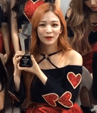 오늘도 V앱 라이징스타 프로미스나인.GIF | 인스티즈