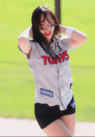 2002년생 치어리더 | 인스티즈