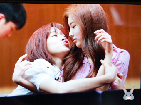 아이즈원)??? : 오늘은 안유진.. 너로 정했다 | 인스티즈