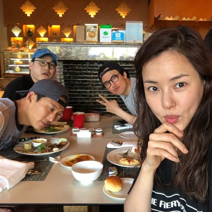 고준 인스타그램(열혈사제 황철범) | 인스티즈