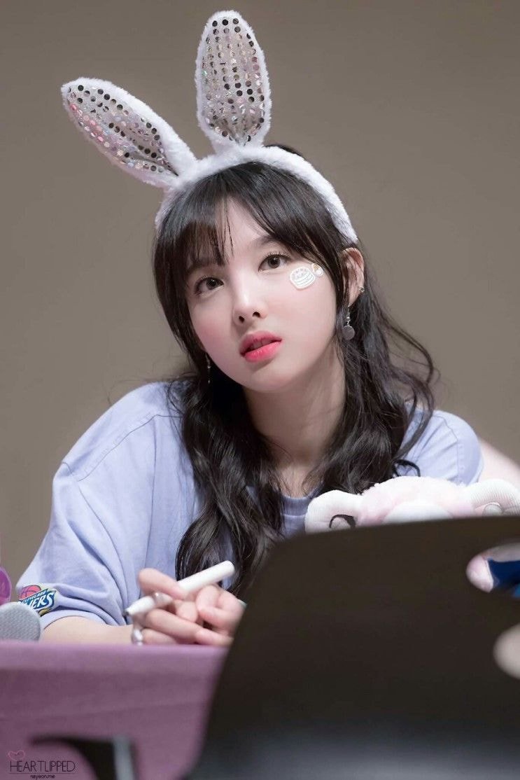 토끼 그 자체인 확신의 토끼상 트와이스 나연 | 인스티즈