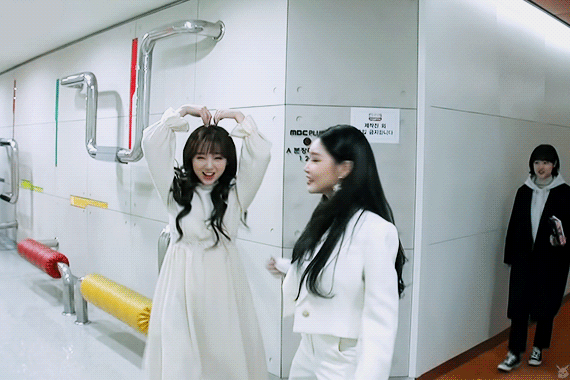 케이❤️청하.gif | 인스티즈