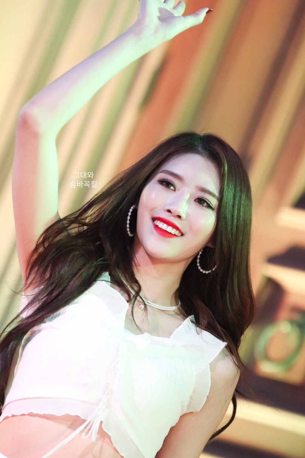 [러블리즈] 알러지성 비염이 또 찾아와서 미주 | 인스티즈